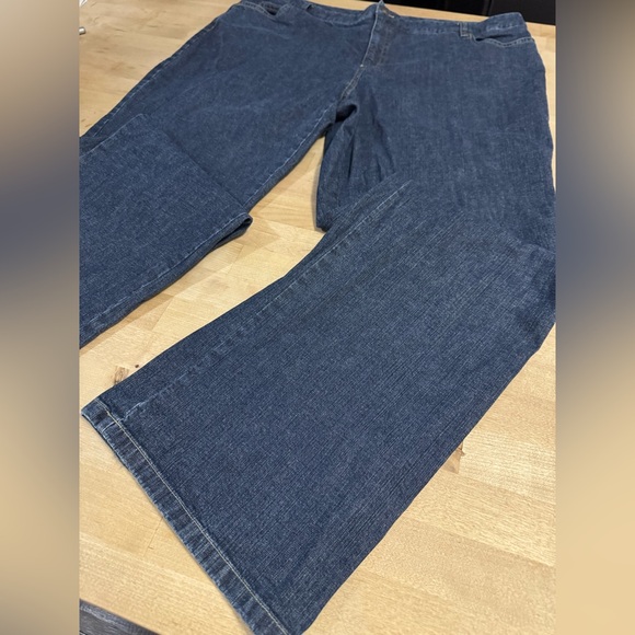 Tribal trouser style jeans - Picture 2 of 10